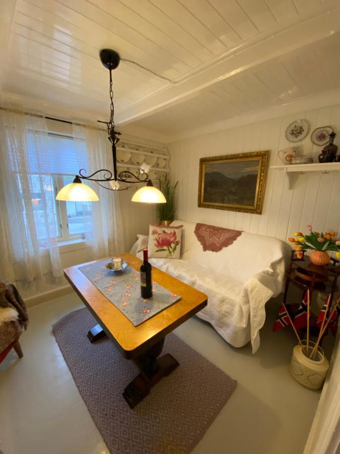 Nordlandshuset Lottebakken, Ballstad in Lofoten Eksteriør bilde